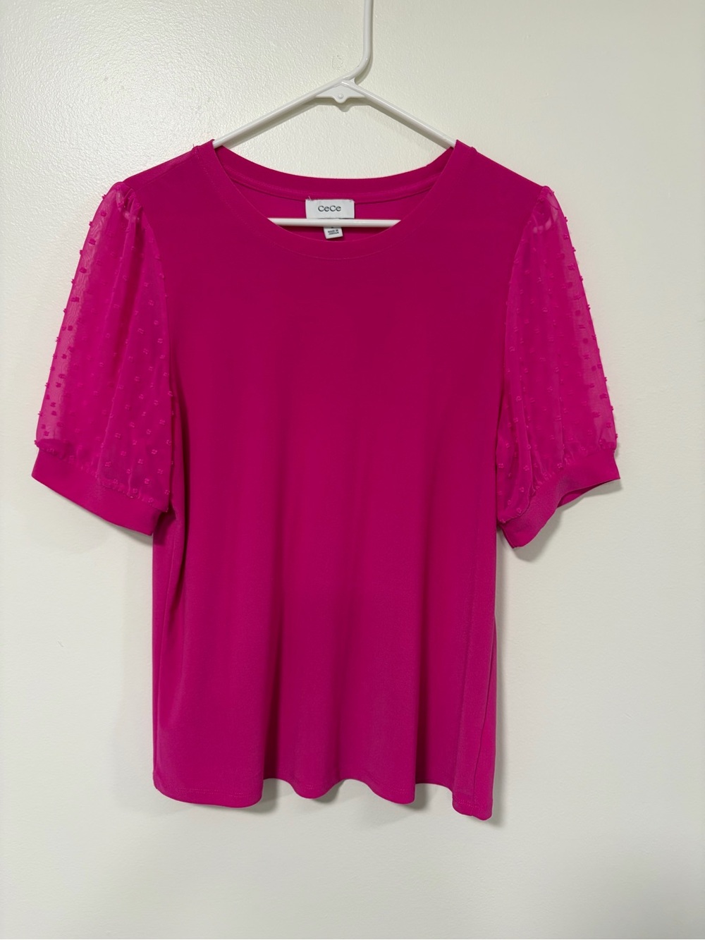 CeCe Bright Fuchsia Puff Sleeve Tee